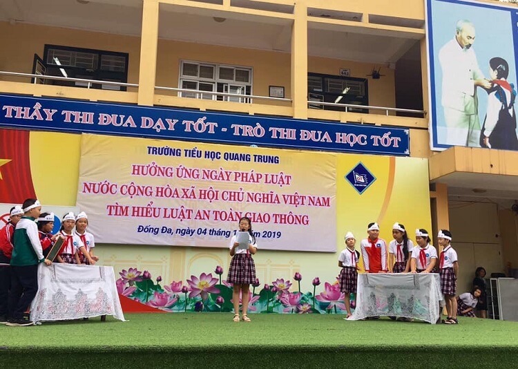 Hưởng ứng " Ngày Pháp luật nước Cộng hòa Xã hội Chủ nghĩa Việt Nam năm 2019" của trường Tiểu học Quang Trung.